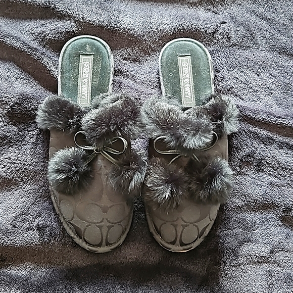 Coach slippers - Picture 1 of 3